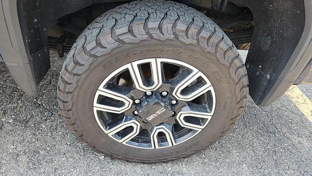 Photo of 2022 Pacific Blue Metallic GMC Sierra 3500