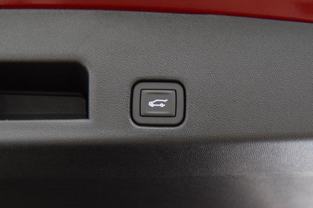 Photo of 2026 Radiant Red Tintcoat Chevrolet Traverse