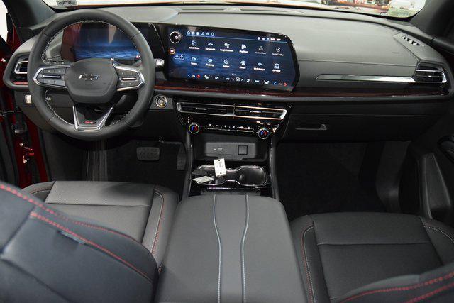 Photo of 2026 Radiant Red Tintcoat Chevrolet Traverse