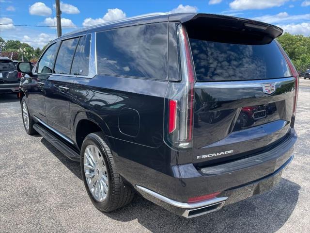 Photo of 2022 Galactic Gray Metallic Cadillac Escalade ESV