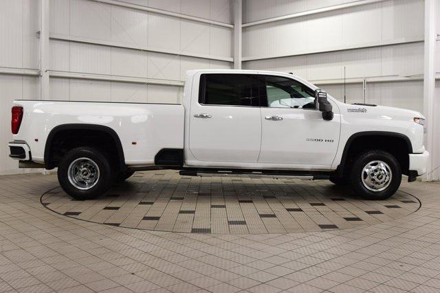 Photo of 2022 Summit White Chevrolet Silverado 3500