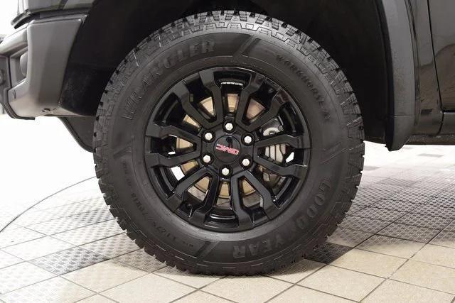 Photo of 2023 Onyx Black GMC Sierra 1500