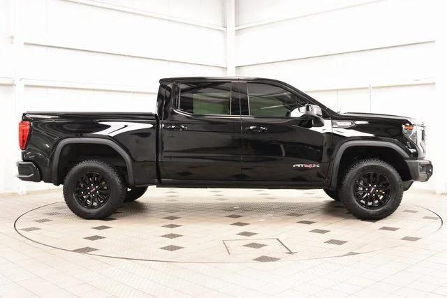Photo of 2023 Onyx Black GMC Sierra 1500
