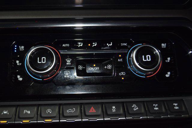 Photo of 2023 Onyx Black GMC Sierra 1500