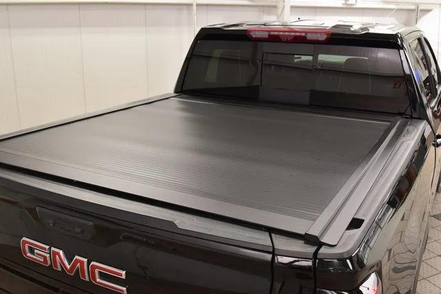 Photo of 2023 Onyx Black GMC Sierra 1500