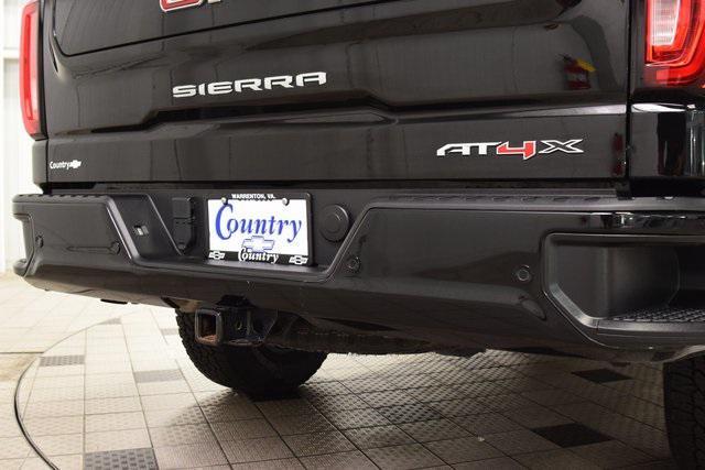 Photo of 2023 Onyx Black GMC Sierra 1500