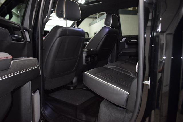 Photo of 2023 Onyx Black GMC Sierra 1500