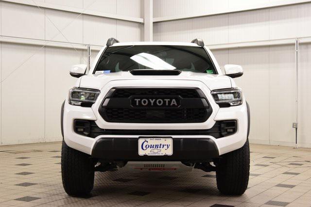 Photo of 2023 Ice Toyota Tacoma