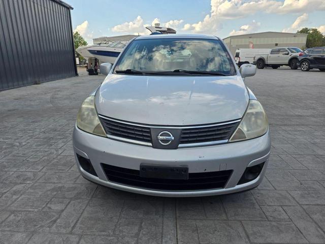Photo of 2008 Brilliant Silver Metallic Nissan Versa