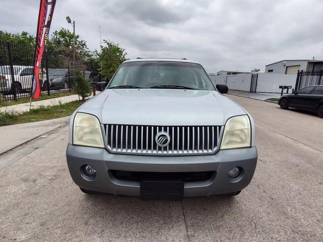 Photo of 2002 Silver Mercury Mountaineer