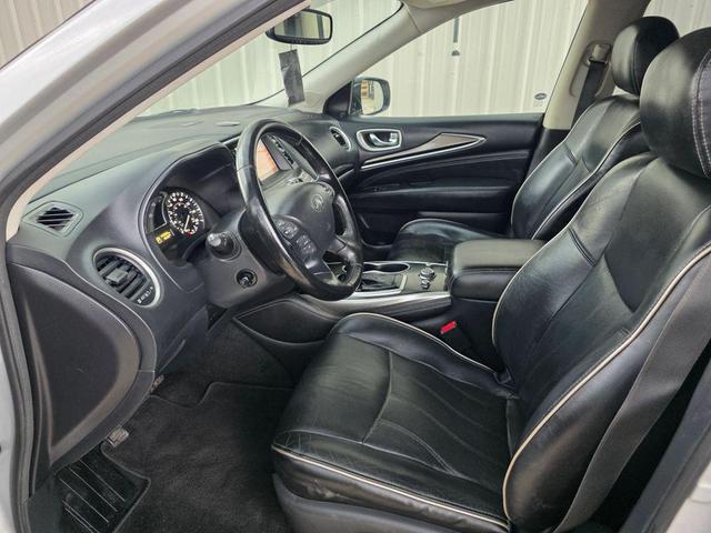 Photo of 2017 Liquid Platinum INFINITI QX60