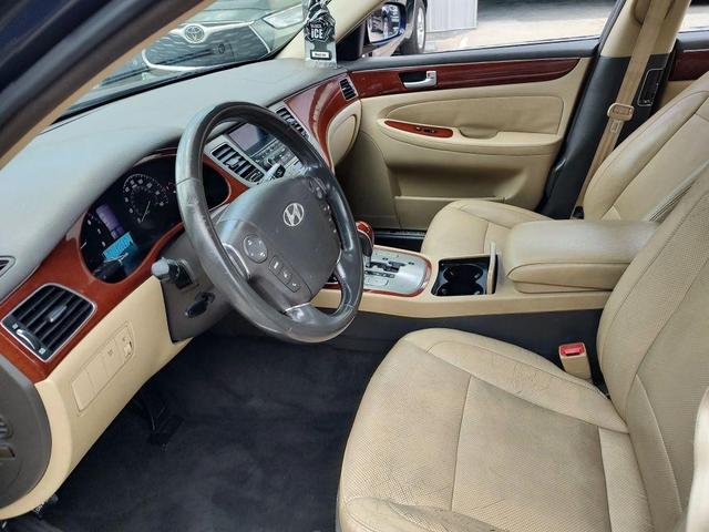 Photo of 2012 Twilight Blue Pearl Hyundai Genesis