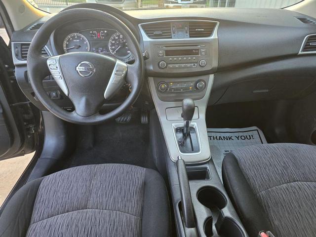 Photo of 2014 Super Black Nissan Sentra