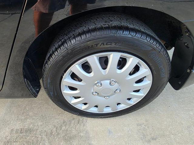 Photo of 2014 Super Black Nissan Sentra