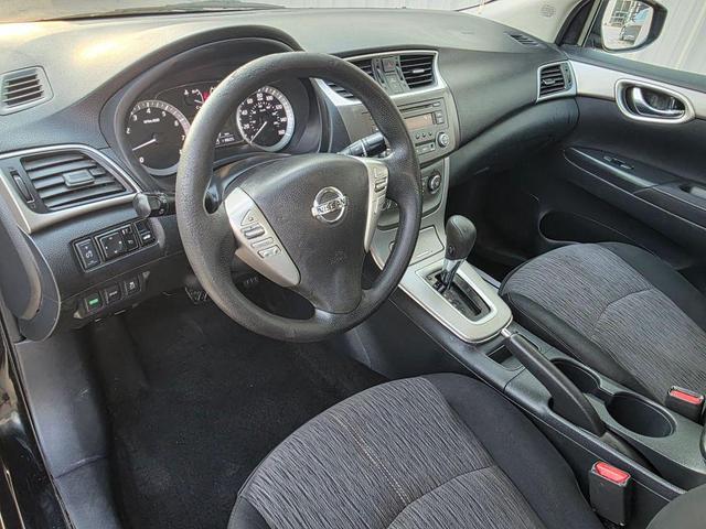 Photo of 2014 Super Black Nissan Sentra