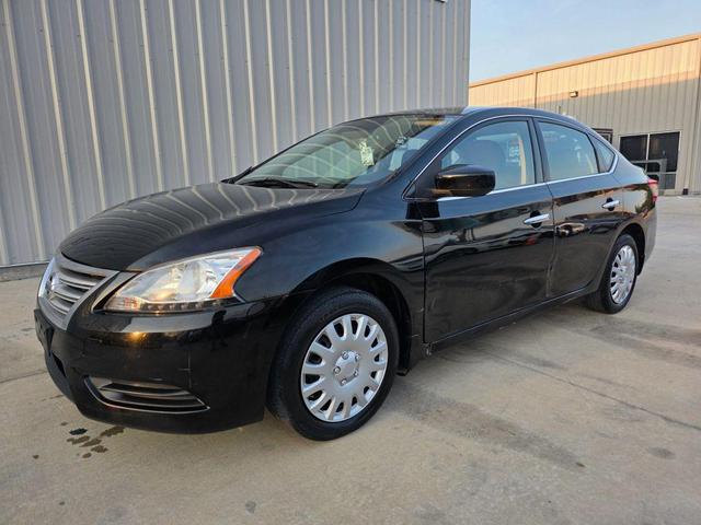 Photo of 2014 Super Black Nissan Sentra