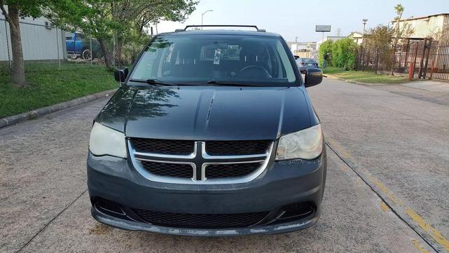Photo of 2014 True Blue Pearlcoat Dodge Grand Caravan