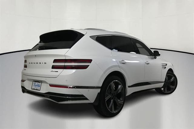 Photo of 2025 White Genesis GV80