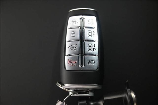 Photo of 2025 White Genesis GV70