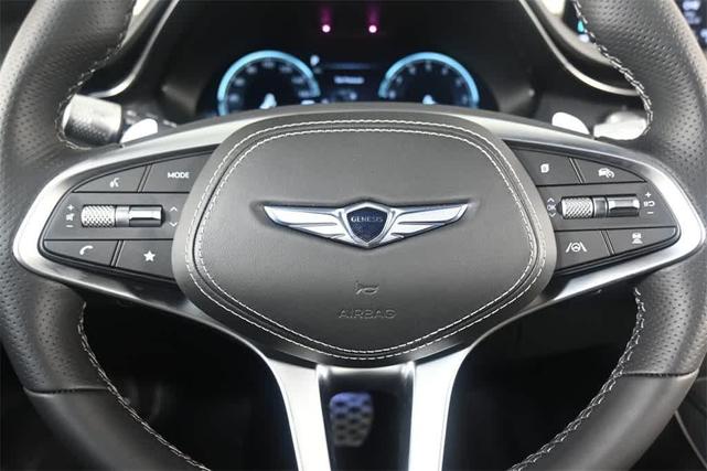 Photo of 2025 White Genesis GV70