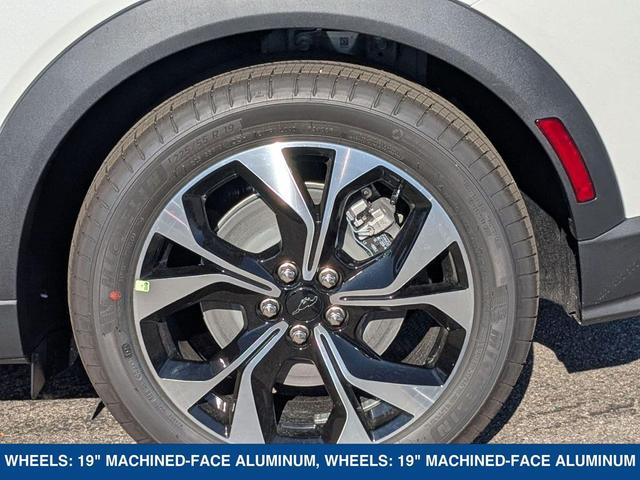 Photo of 2025 STAR WHITE METALLIC Ford Mustang Mach-E