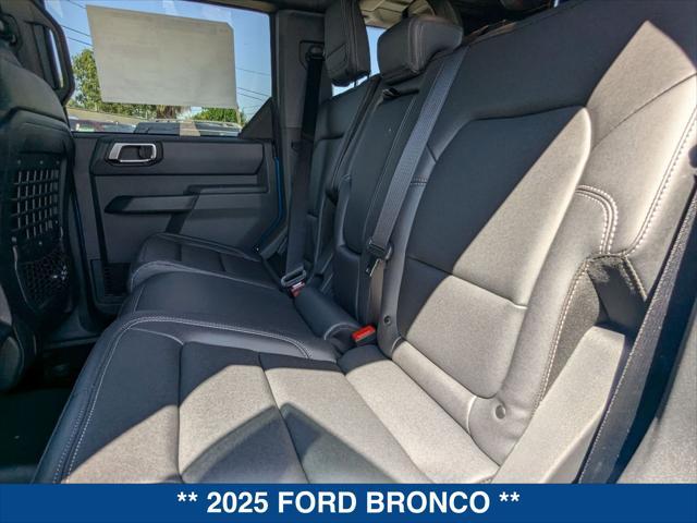 Photo of 2025 VELOCITY BLUE METALLIC Ford Bronco
