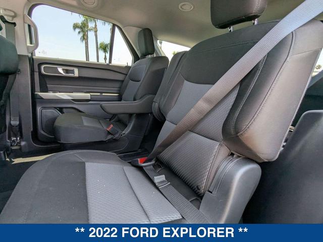 Photo of 2022 CARBONIZED GRAY METALLIC Ford Explorer