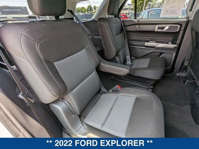 Photo of 2022 CARBONIZED GRAY METALLIC Ford Explorer