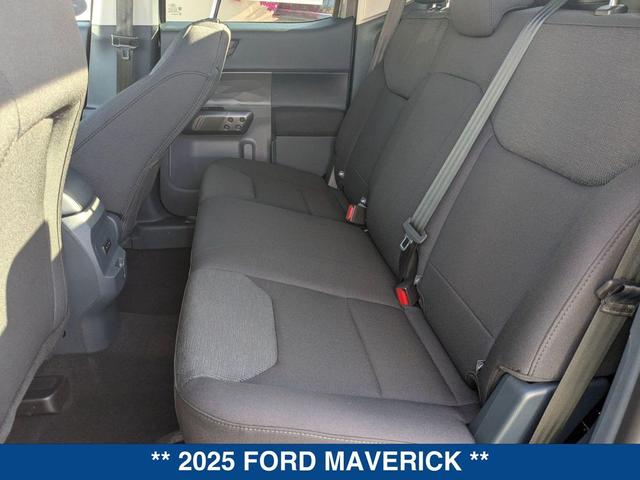 Photo of 2025 OXFORD WHITE Ford Maverick