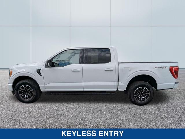 Photo of 2022 Oxford White Ford F-150