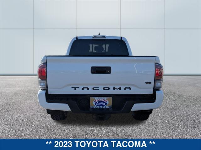 Photo of 2023 Ice Cap Toyota Tacoma
