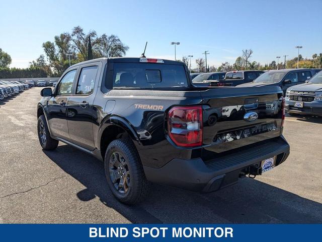 Photo of 2024 SHADOW BLACK Ford Maverick