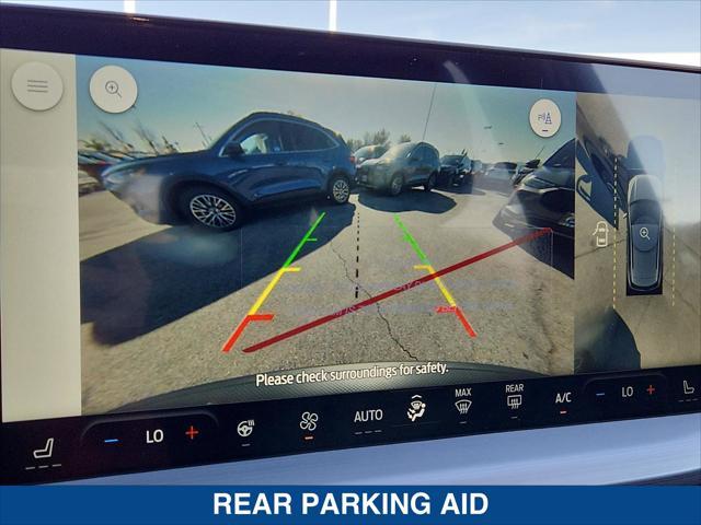 Photo of 2023 Agate Black Metallic Ford Escape PHEV