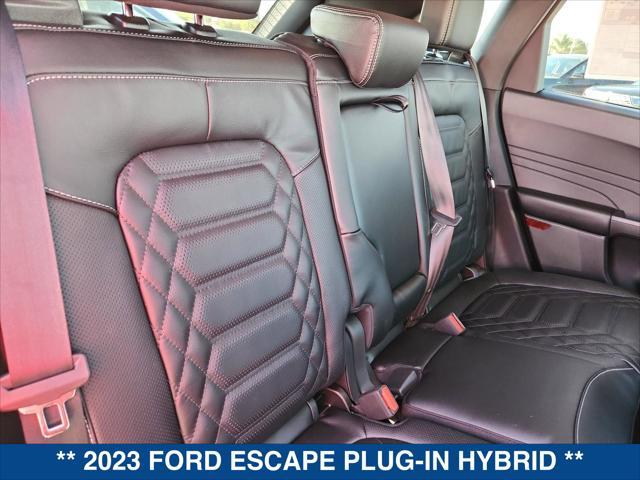 Photo of 2023 Agate Black Metallic Ford Escape PHEV
