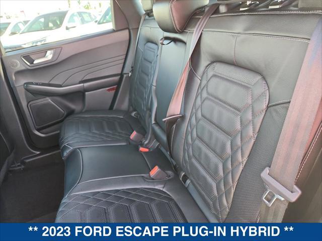 Photo of 2023 Agate Black Metallic Ford Escape PHEV