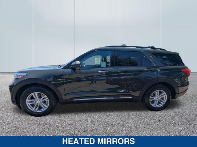 Photo of 2022 FORGED GREEN METALLIC Ford Explorer