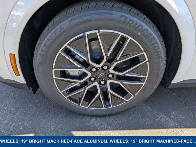 Photo of 2025 STAR WHITE METALLIC Ford Mustang Mach-E