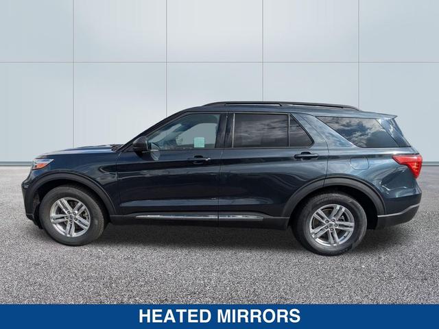 Photo of 2022 STONE BLUE METALLIC Ford Explorer