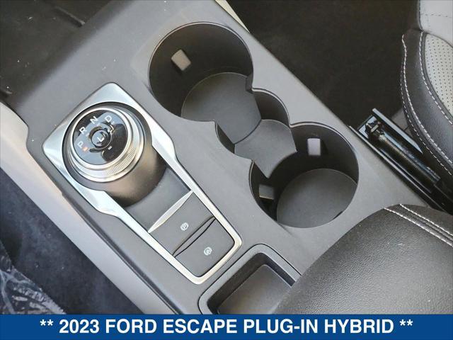 Photo of 2023 Agate Black Metallic Ford Escape PHEV