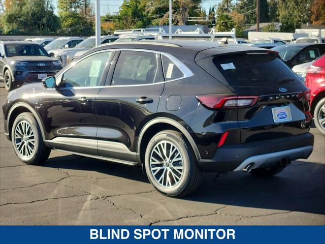 Photo of 2023 Agate Black Metallic Ford Escape PHEV