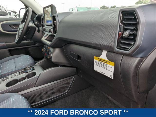 Photo of 2024 HOT PEPPER RED METALLIC TC Ford Bronco Sport