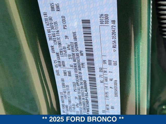 Photo of 2025 ERUPTION GREEN METALLIC Ford Bronco