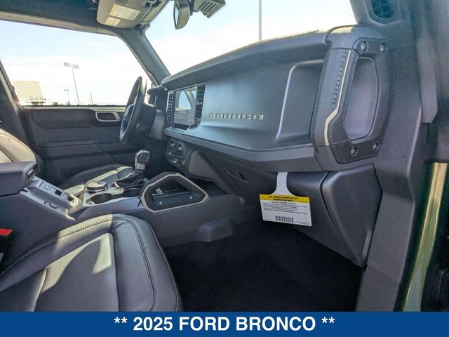 Photo of 2025 ERUPTION GREEN METALLIC Ford Bronco