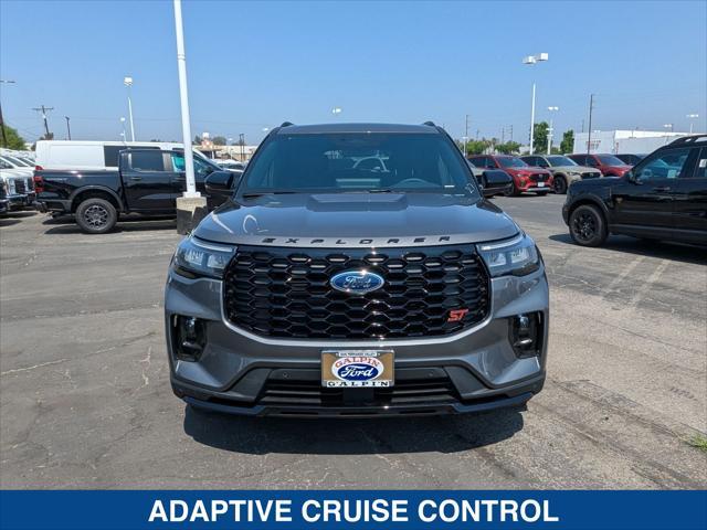 Photo of 2025 CARBONIZED GRAY METALLIC Ford Explorer