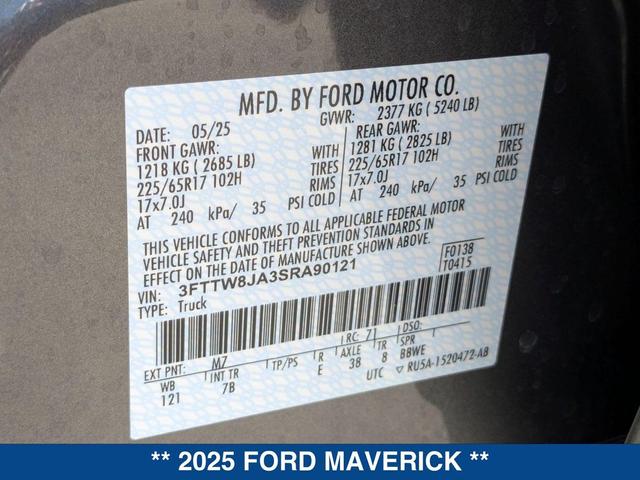 Photo of 2025 CARBONIZED GRAY METALLIC Ford Maverick