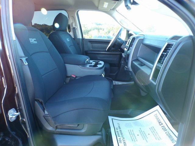Photo of 2015 Brilliant Black Crystal Pearlcoat RAM 1500