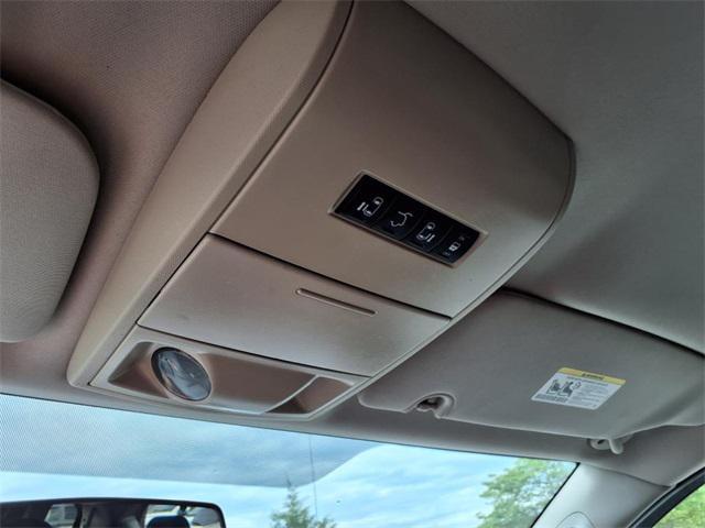 Photo of 2014 Cashmere/Sandstone Pearlcoat Dodge Grand Caravan