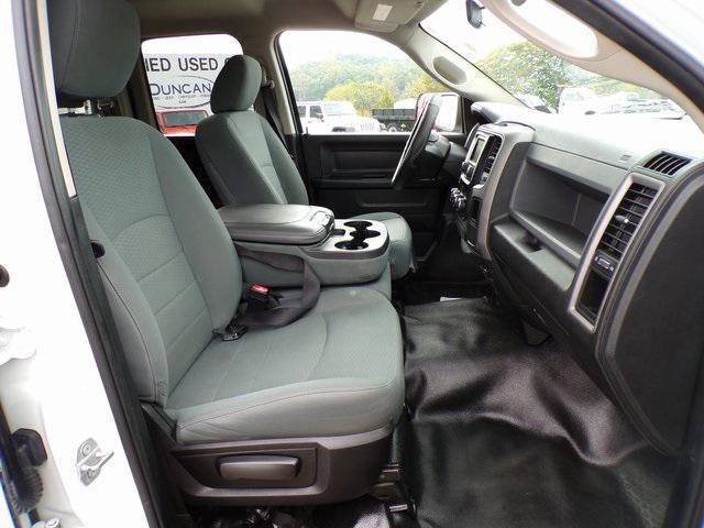 Photo of 2017 Bright White Clearcoat RAM 1500