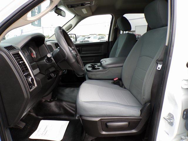 Photo of 2017 Bright White Clearcoat RAM 1500