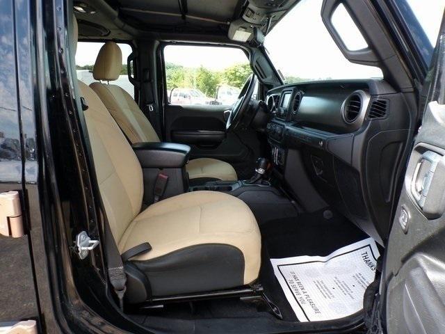 Photo of 2018 Black Clearcoat Jeep Wrangler Unlimited